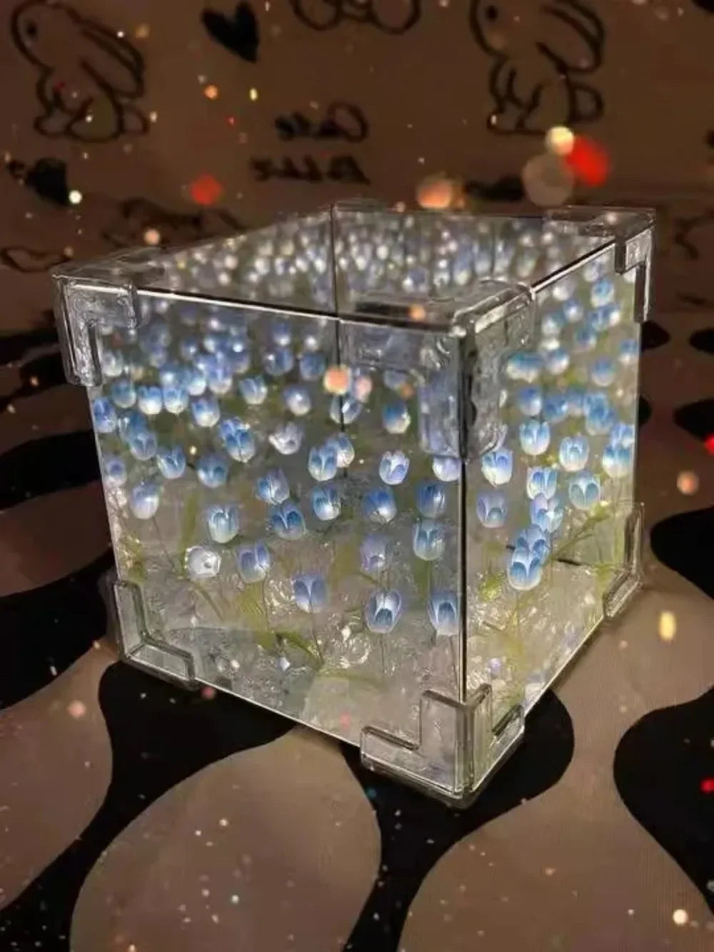 Lampka nocna LED Tulipan 2w1, prezent na urodziny